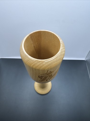 Marlins Wind Up® | Tazza da vino con mazza da baseball - Foto 7 di 10