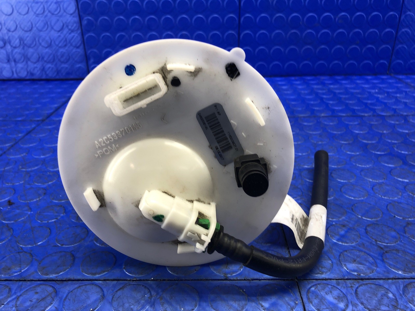 2016 2017 2018 2019 2020 2021 MCLAREN 570S OEM TANK MOUNTED FUEL PUMP