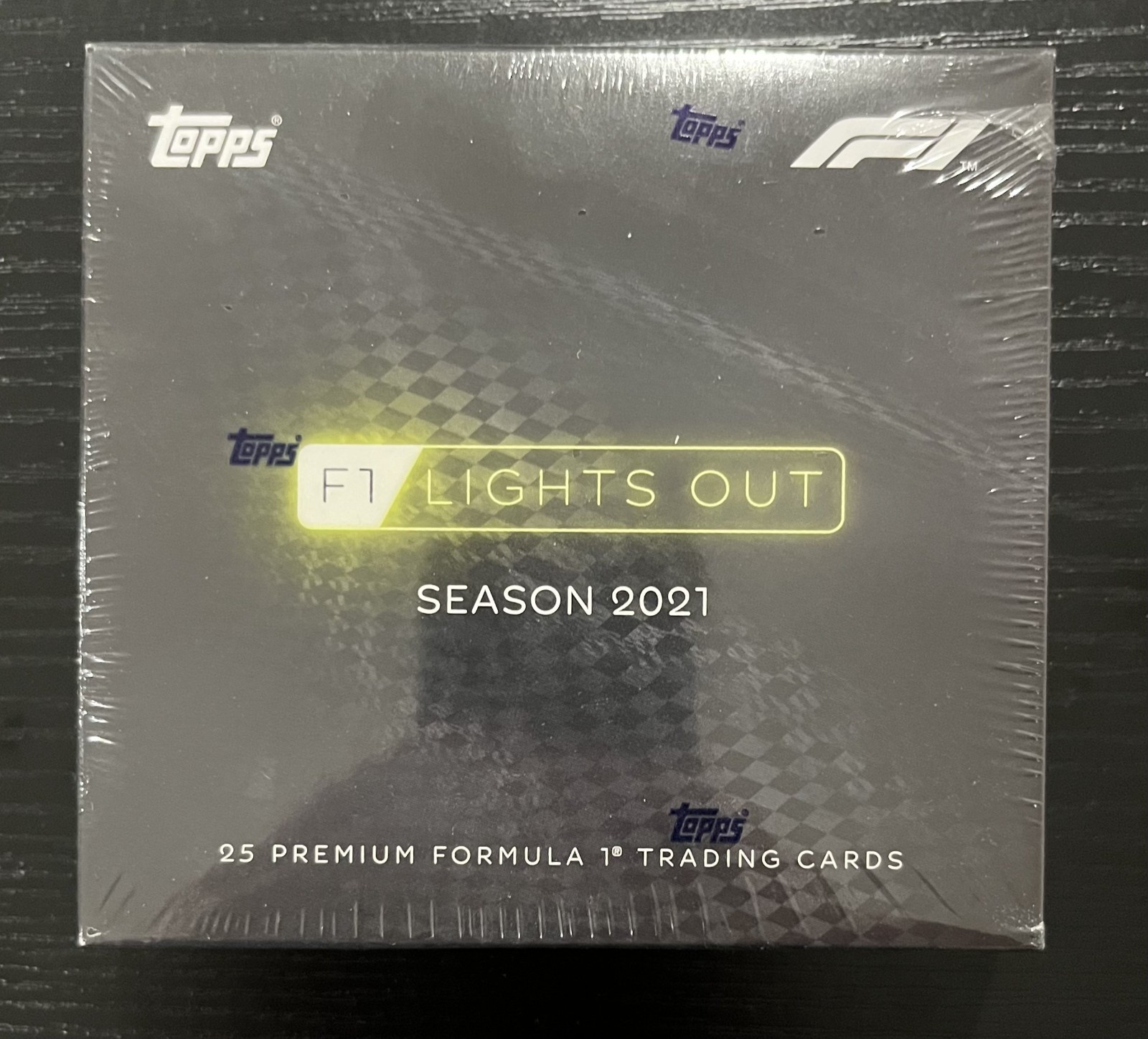 Layout Factory Box 2021 Topps Lights Out Formula 1 F1 Factory Sealed Box | eBay