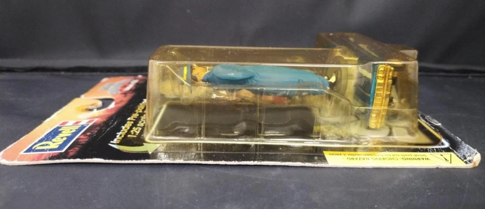 # Винтажная редкая комбинированная фигурка Revell Lowrider '64 Chevy Impala - Изображение 3 из 4