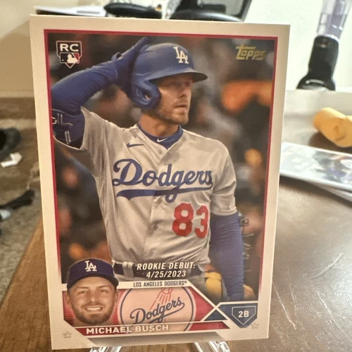 CASE HIT RC 2023 Topps - Golden Mirror Image Variation SSP US66 Michael Busch LA