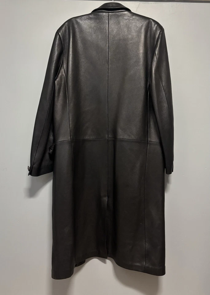 Men’s Vintage Versace Black Leather Trench Coat. Excellent Condition. Size XL 42 - Image 2 of 4