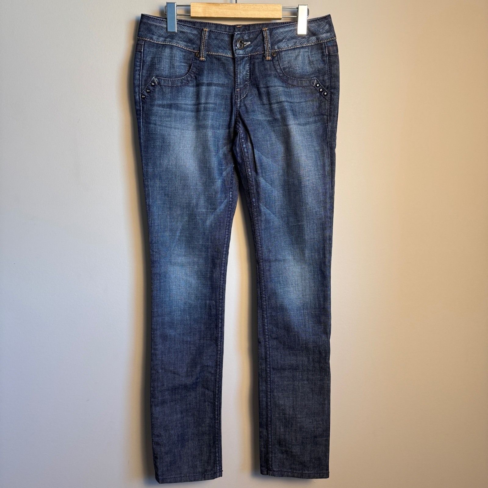 Guess Premium Women's Vintage Skinny Jeans Studded Accents Low Rise Size 28 Y2K