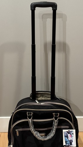 Baggallini Carry On Under Seat Rolling Tote Luggage Suitcase Black. NWT - Picture 10 of 17