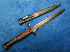 BAÏONNETTE ET FOURREAU ORIGINAUX VINTAGE MILITAIRE BELGE M1949 NUMÉROS ASSORTIS