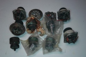 NEW AND USED VARIOUS LOT OF JAN 4X150A 4X150D TUBES - CHIMNEYS - OTHER