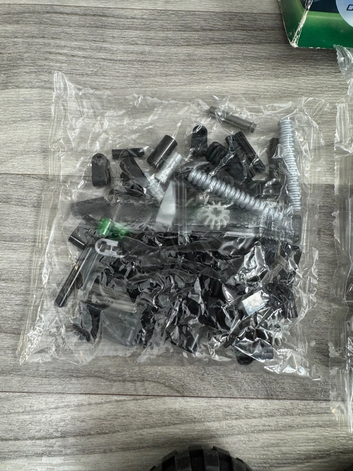 VINTAGE LEGO SPYBOTICS: TECHNOJAW T55 ROBOTIC SET - 2002 - NEW OPEN BOX - Image 4 of 4