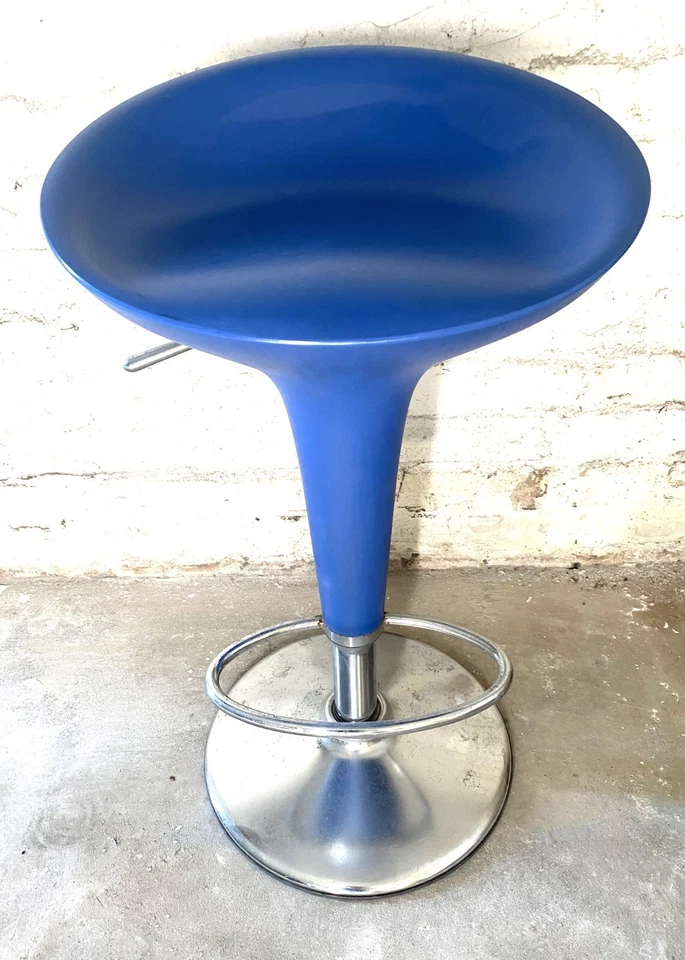 Designklassiker Magis Bombo Barhocker Hocker blau - Bild 3 von 4
