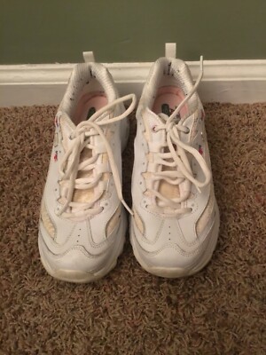 Skechers D'Lites White Floral Embroidered Tennis Shoes Sneakers