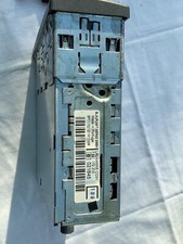 BLAUPUNKT LAUSANNE CD31 DMS X-BASS CAR CD RADIO PLAYER HEAD UNIT