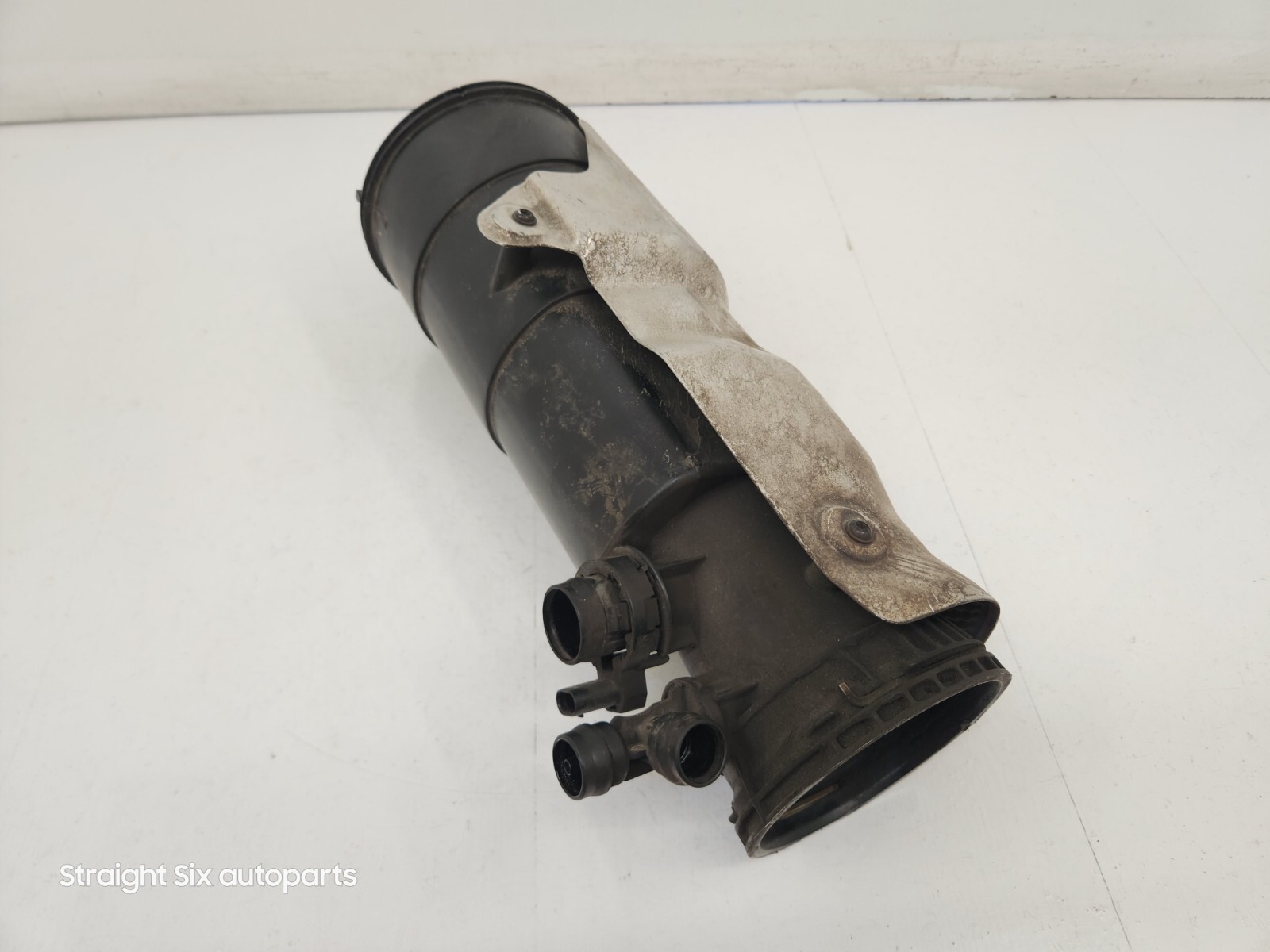 ✅ 14-20 OEM BMW i8 I12 I15 Clean Air Intake Duct Turbo Inlet Pipe