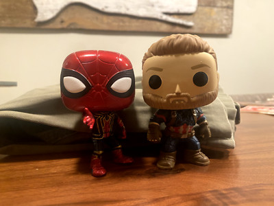 Marvel Bobble-Head Funko Set of 2 Spiderman (287) and Captain America (288)