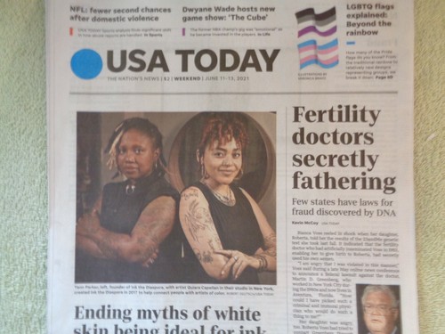 USA Today newspaper from 04-14-2021 to 04-25-2022 - Picture 37 of 250