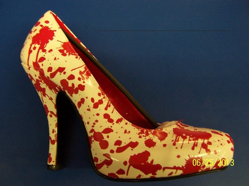 Sangriento Zapatos sangre salpicados Tacones De Vestir Halloween Disfraz  Adulto Accesorio | eBay