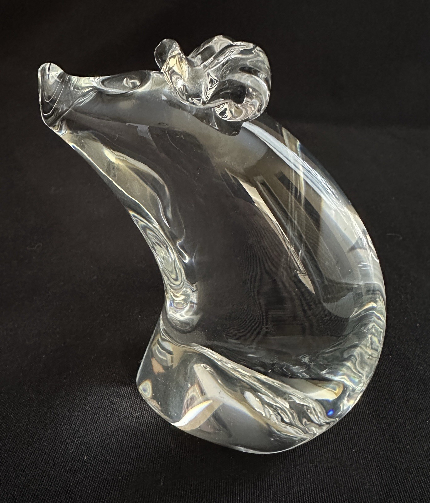 VINTAGE STEUBEN CRYSTAL PIG LLOYD ATKINS FIGURINE PAPERWEIGHT HAND COOLER 4-1/2"