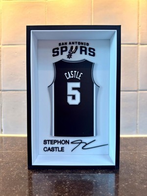 San Antonio Spurs Stephon Castle Nr. 5 Trikotmotiv im Rahmen