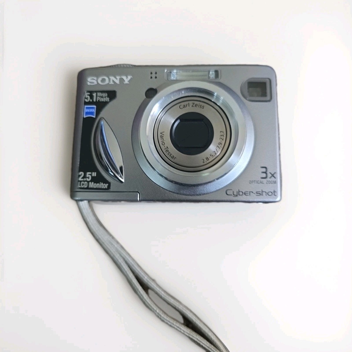 M*i様 SONY ソニー Cyber-shot サイバーショット dsc-w5 Sony DSC-W5 Cyber-shot 5.1MP 3x Optical Zoom Digital Camera W/CASE