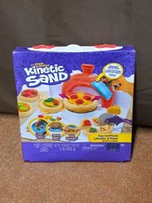 New Kinetic Sand, SquishPizza Rising Pizza Oven Playset with 1lb Play Sand