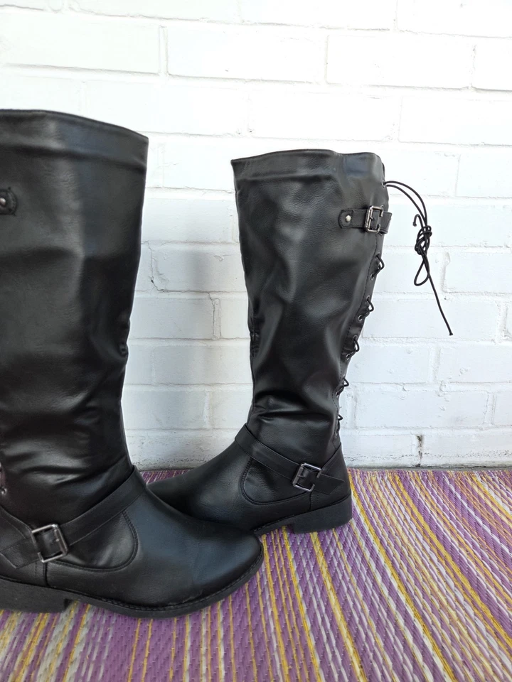 Botas negras para mujer talla 9 con detalles de cremallera y cordones MARCA buscadas LadyLuck Foto 2 de 4