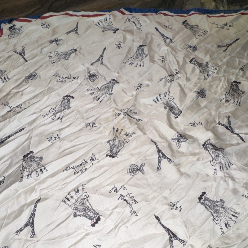 d'lizzy White Paris Print Scarf Wrap w/ Blue Red Border Women's