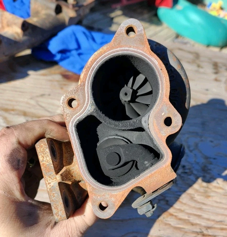 Kubota V3307 Turbo Diesel - Image 4 of 4