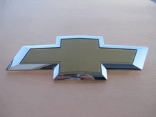 15 16 17 18 19 CHEVY COLORADO FRONT GRILLE EMBLEM BADGE LOGO SYMBOL SIGN A47338