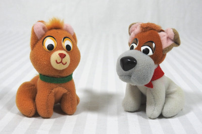 Set of 2 VTG 1988 McDonalds Plush Oliver & Dodger & Company Christmas Ornaments.