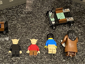 LEGO Harry Potter 4714: Gringotts Bank; Complete, Minifigures & Instructions VGC