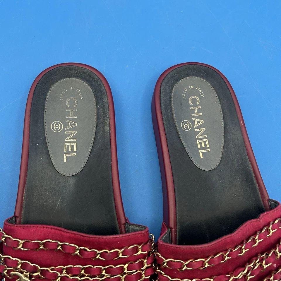 SANDALIAS CHANEL GRANATE CADENA CC SLIDE TALLA 38/7.5 Foto 4 de 4