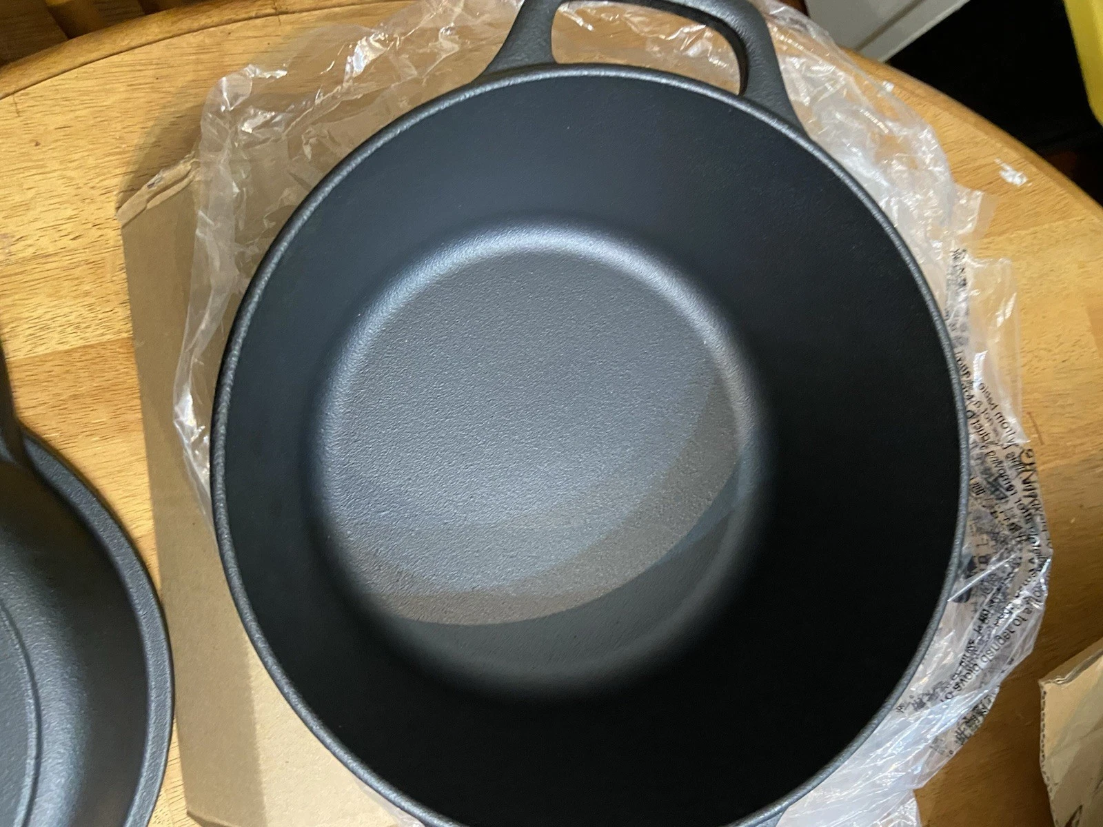 EDGING CASTING 2-in-1 PreSeasoned Cast Iron Dutch Oven Pot w/Skillet Lid 10”/5QT
