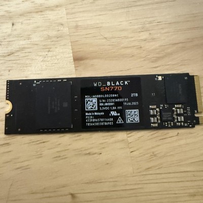 Western Digital WD_BLACK SN770 2TB M.2 NVMe PCIe Gen4 X4 Internal SSD Black
