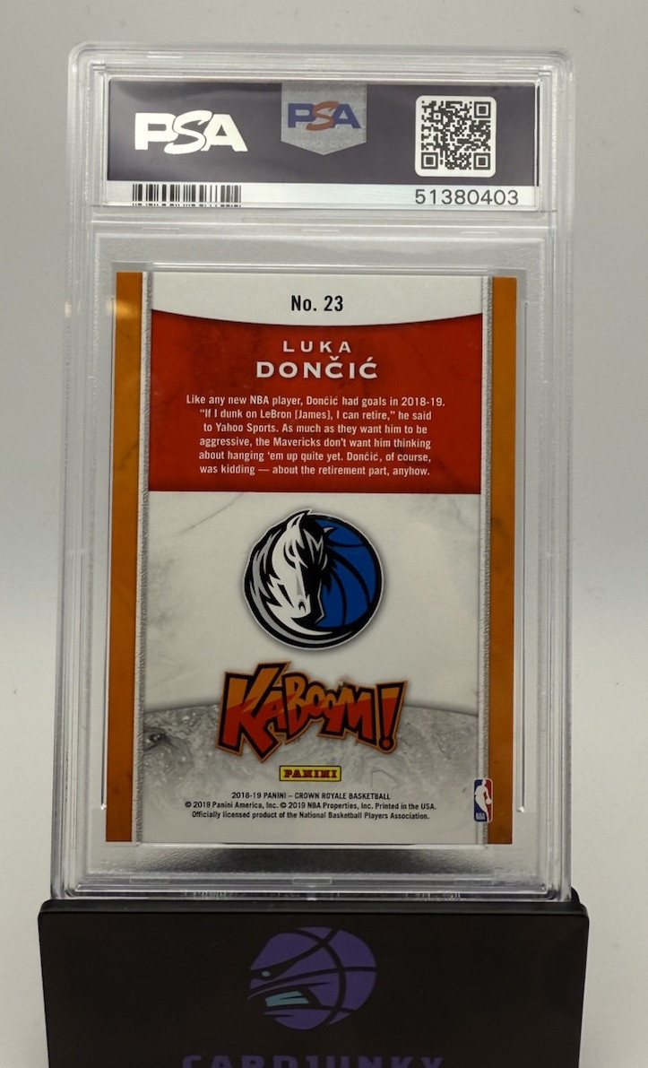 ルカ ドンチッチ Panini Crown e RC PSA 10 2018 Crown Royale Luka Doncic Kaboom Rookie - PSA 10 - Pop 8