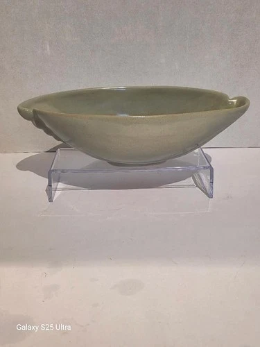 Frankoma Pottery Console Bowl, #202 Silver Sage Green, Ada clay, with puma mark