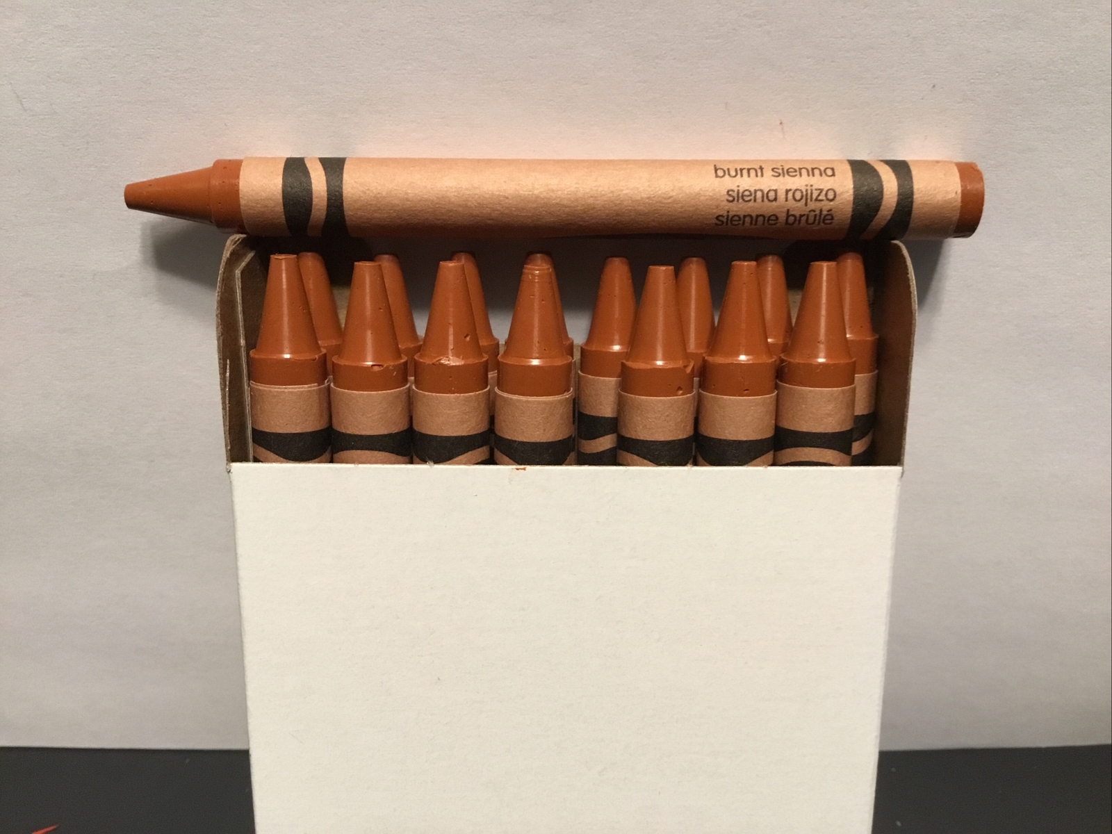 (16) Crayola Crayons (burnt sienna) BULK eBay