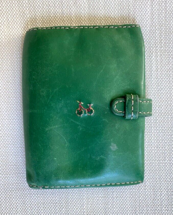 Henry Cuir Barney’s Bicycle 100% Authentic Green Leather Card Wallet Passport