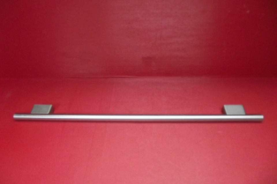 American Fridge Freezer  AGA  RANGEMASTER  DXD910   FRIDGE  DOOR HANDLE - Image 2 of 4