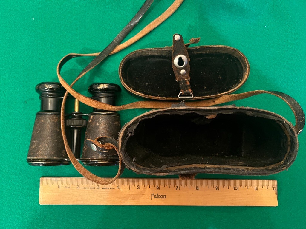 Foto 10 di 13