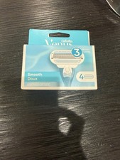Gillette Venus Smooth Womens 3-Blade Razor wi...