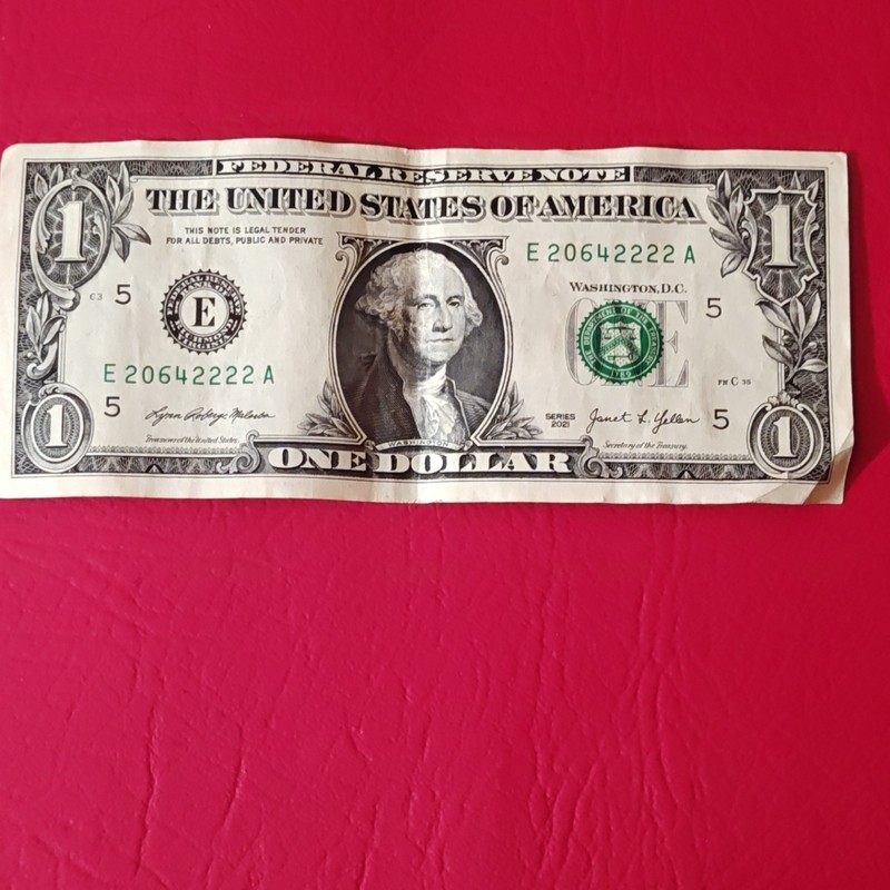 $1 Federal Reserve Note Error Misaligned Print/Cut Series 2021 Serial E20642222A