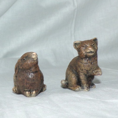 Lot of 2 -  Stone Figures Cat Rabbit by Arts in Stone, Holland Bunny Kitty