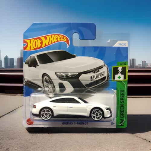 Hot Wheels Cars x 2 Ford Escort RS2000 & Audi RS E-Tron GT - Hot Wheels 2024 π’ - Picture 11 of 11