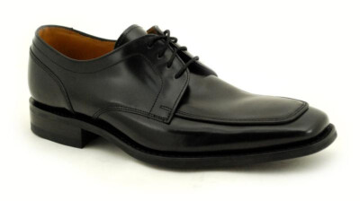 Loake Rahmengenähte Premium Herrenschuhe 4 Eye  Black Polished Shoe 258B