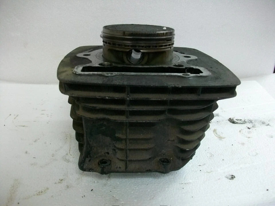 ¡¡Bonito!! Honda FT500 1982 1983 Ascot cilindros y pistón FT 500 Foto 2 de 4