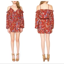 NWT Willow & Clay Floral Long Sleeve Romper S