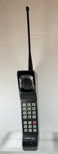 MOTOROLA BRICK /DYNATAC 8000F/1993/CANADA/CHAR. GRAY/Black/new Ant./tested/EUC