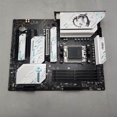 MSI X670E Plus WiFi Motherboard (AM5, DDR5, SATA 6Gb/s, USB 3.2 Gen 2, ATX)
