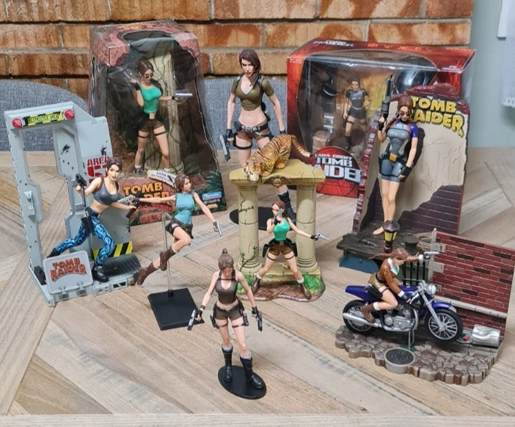 Tomb Raider Action Figure Assortment - image 2 of 4