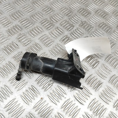 Toyota Auris E15 Left Headlight Washer 85208-02090 2006 29946961
