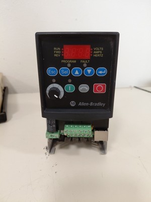 Allen-bradley 22AD2P3N104 AC Drive 3 Phase 480v Adjustable Frequency Power Flex 