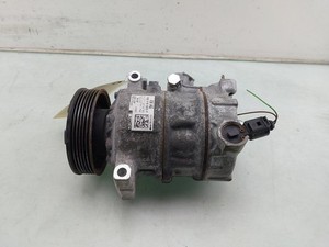 KLIMA PUMPE AC COMPRESSOR Skoda Fabia III Combi (NJ5) 2017 5Q0816803F